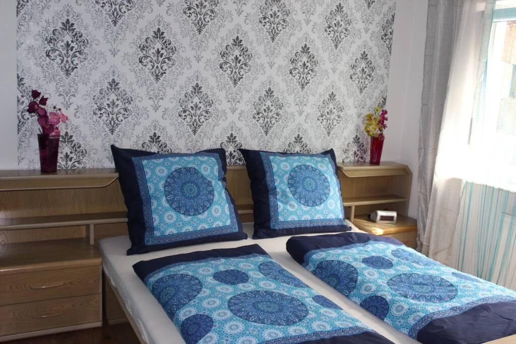 Ferienwohnung Dawie Oehringen Ngoại thất bức ảnh