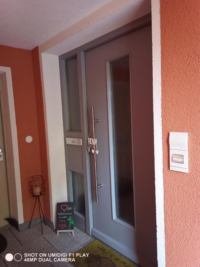 Ferienwohnung Dawie Oehringen Ngoại thất bức ảnh